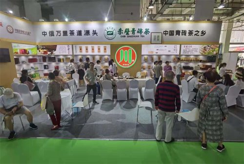 茶博會(huì )最熱鬧的展廳 -- T19，赤壁青磚茶